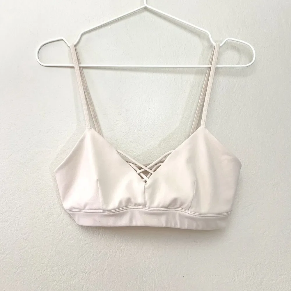 Alo Yoga Interlace Ivory Sports Bra Size Small Balletcore / Minimalist